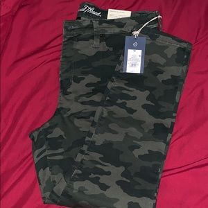 Army fatigue pants